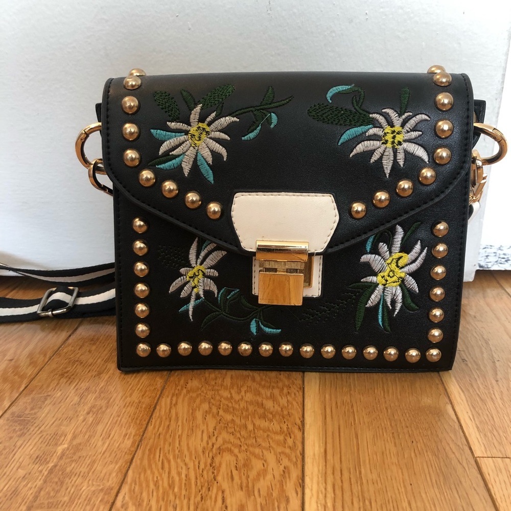 Gorgeous floral purse